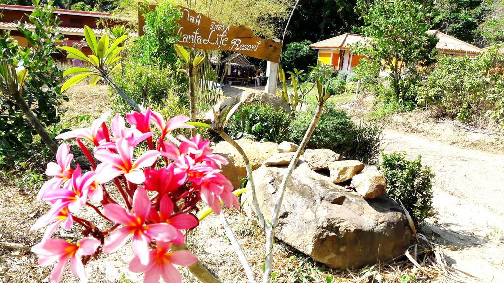 ホテル Phu Lanta Life Ko Lanta エクステリア 写真