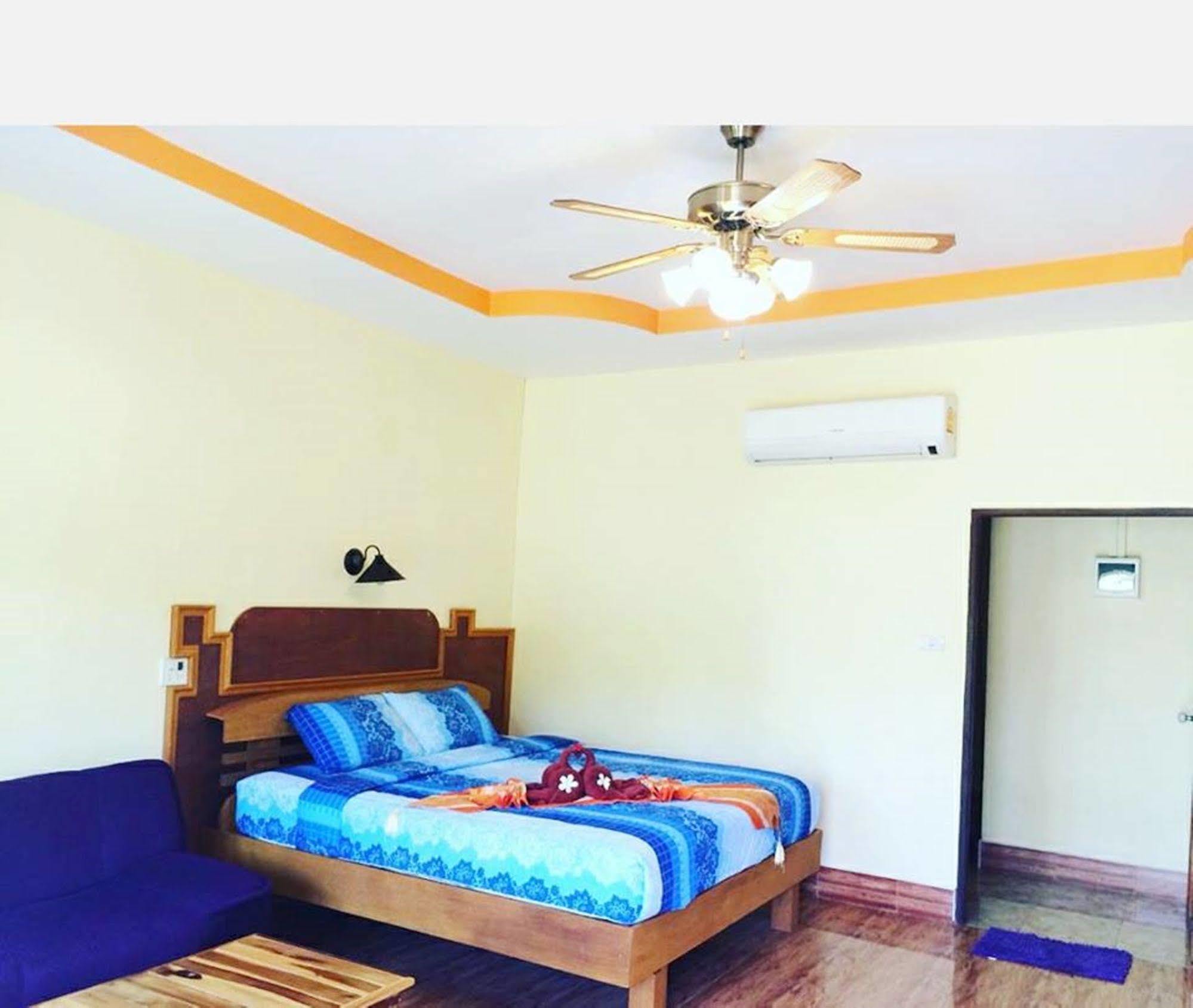 ホテル Phu Lanta Life Ko Lanta エクステリア 写真